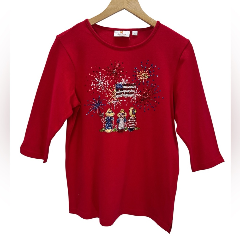 Quacker Factory Beaded Fireworks July 4th Top Patriotic Americana Sparkle USA S
